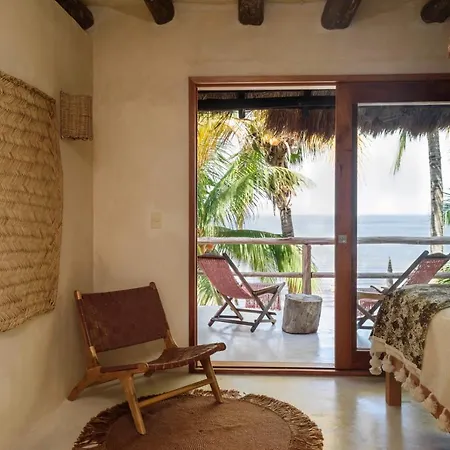 Casa Cat Ba Beachfront Boutique Hotel-3