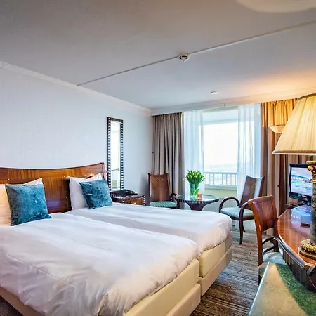 Beach Hotel Noordwijk-2
