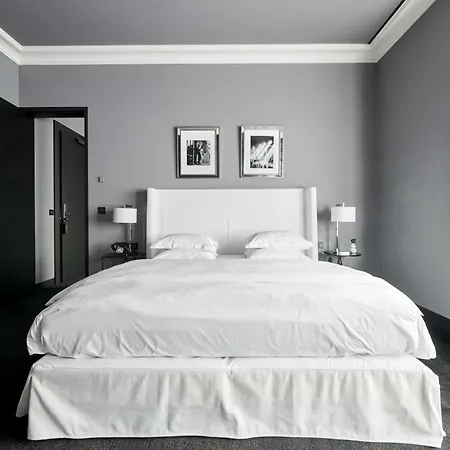 Hotel Odette En Ville-2