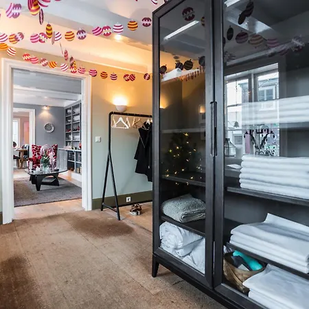 Reykjavik Treasure B&B-3