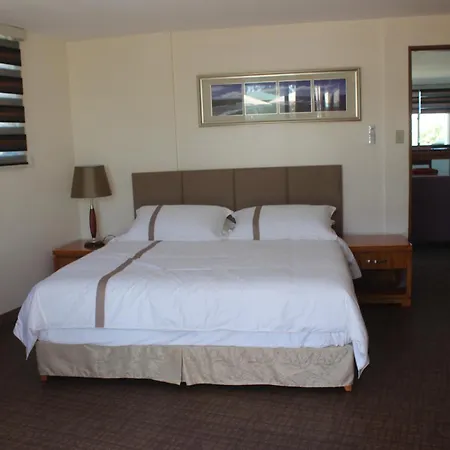 Saipan Beach Hotel-2