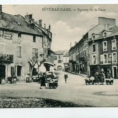 Hotel De La Gare-2