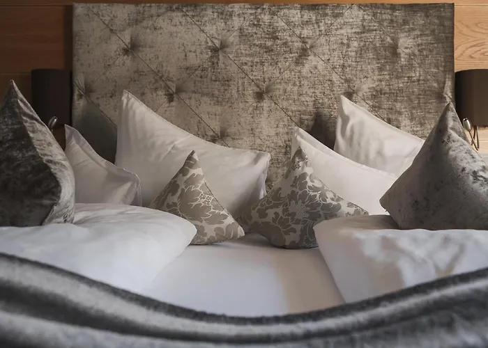 Garni Hotel Platzer Burgusio