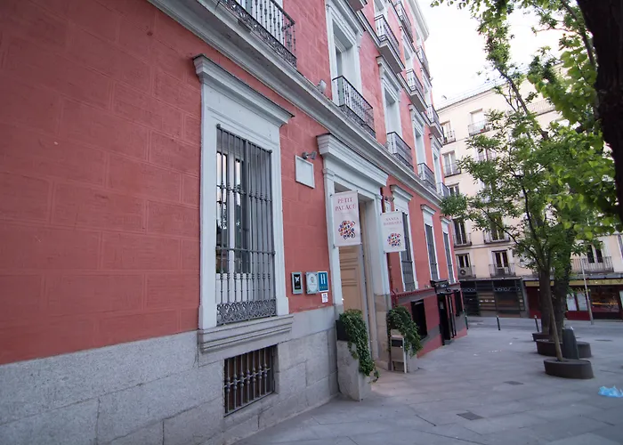 Petit Palace Santa Barbara Madrid
