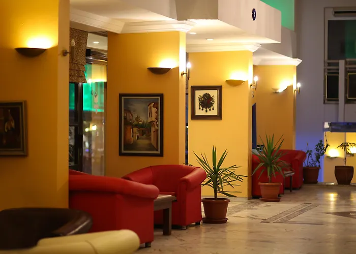 Tuntas Beach Hotel Altinkum