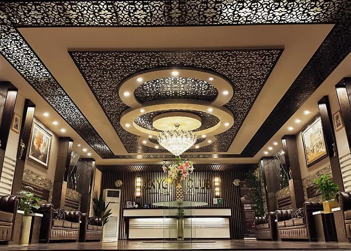 Oxygym Club Hotel And Suites Faisalabad