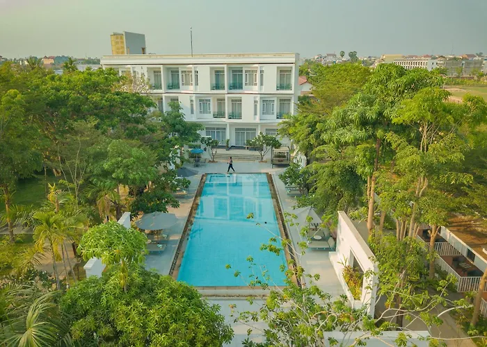 Angkor Elysium Suite Siem Reap