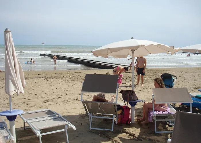 Hotel Marlisa Pier
