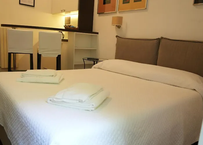 Luca Giordano 142 B&B Napoli