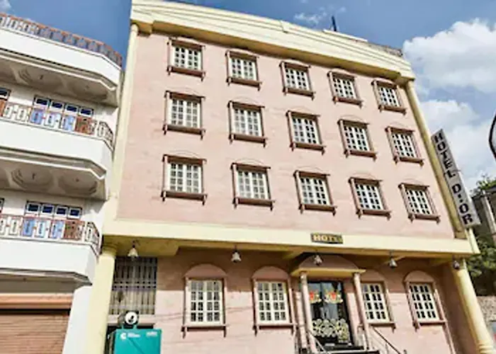 Hotel Dior Near Jal Mahal, Jaipur