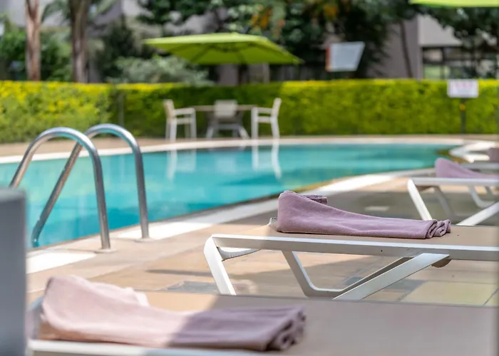 Tamarind Tree Hotel