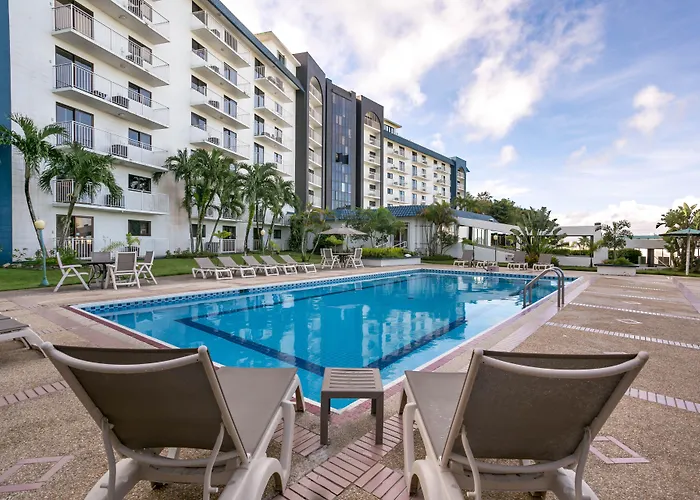 Oceanview Hotel And Residences
