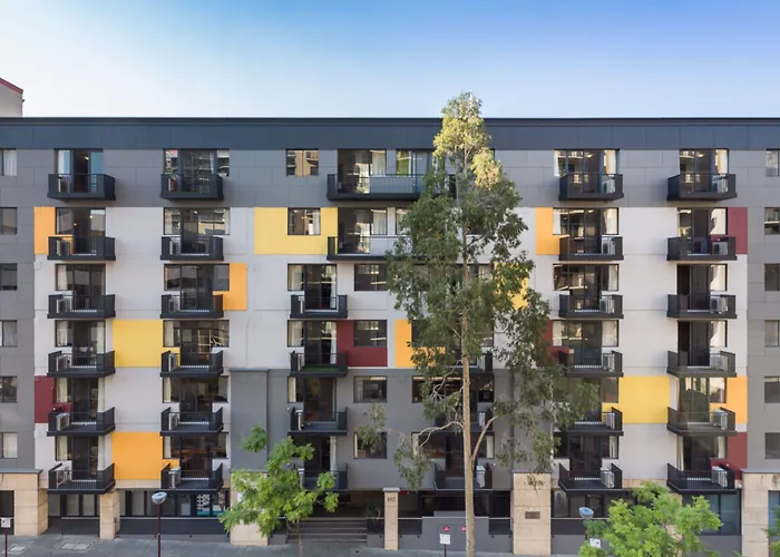 Mont Clare Boutique Apartments