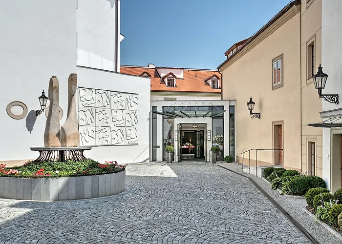 Augustine Hotel, Praag