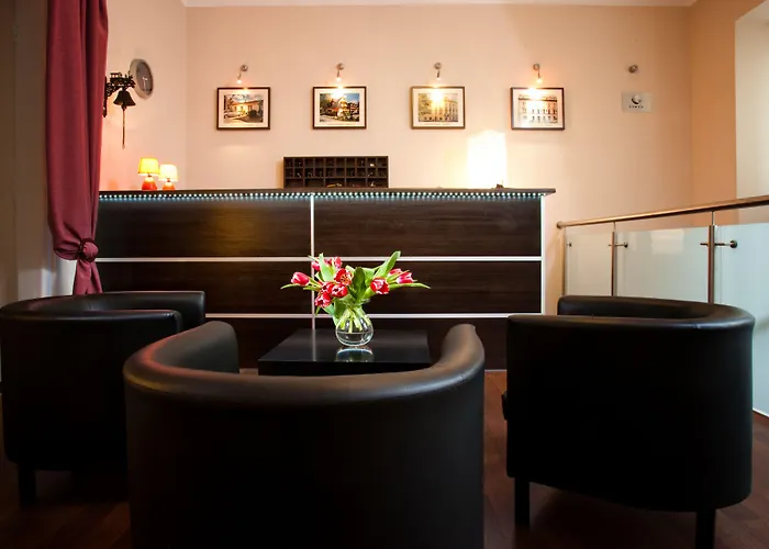 Station Aparthotel