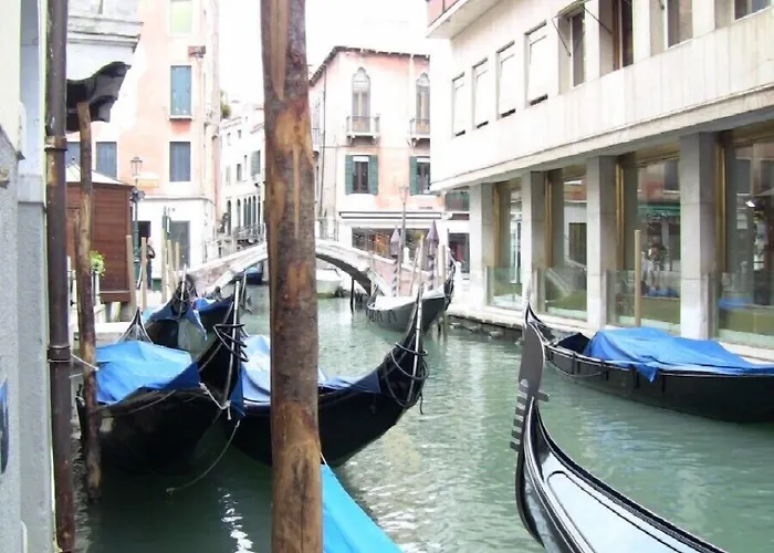Hotel Lisbona Venezia