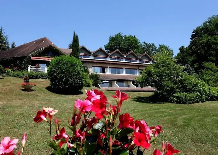 Hotel Le Clos Roussillon Pres De Sarlat Vitrac 