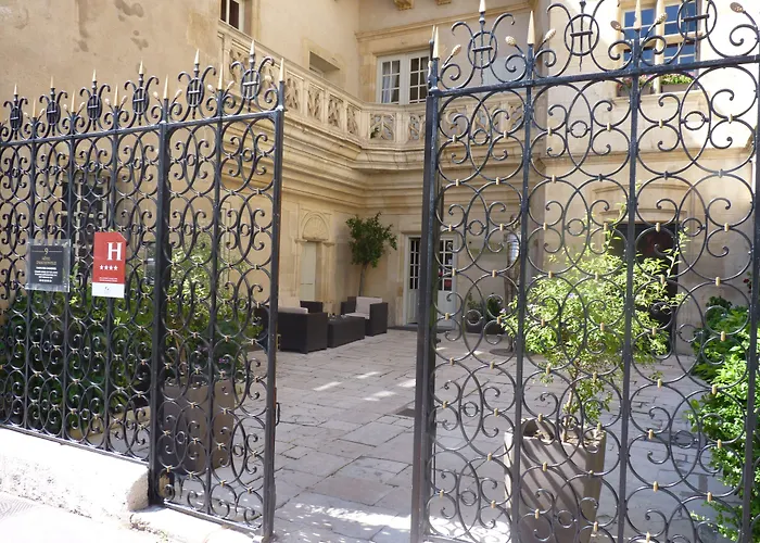 Hotel D'haussonville