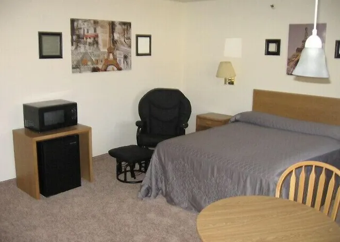 Little Bear Motel