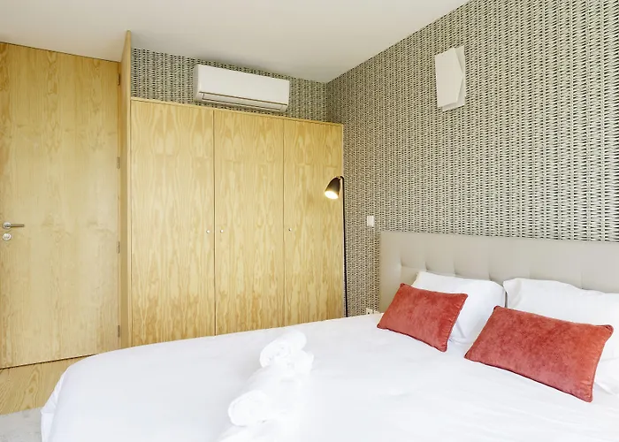 Praca 66 Guest House