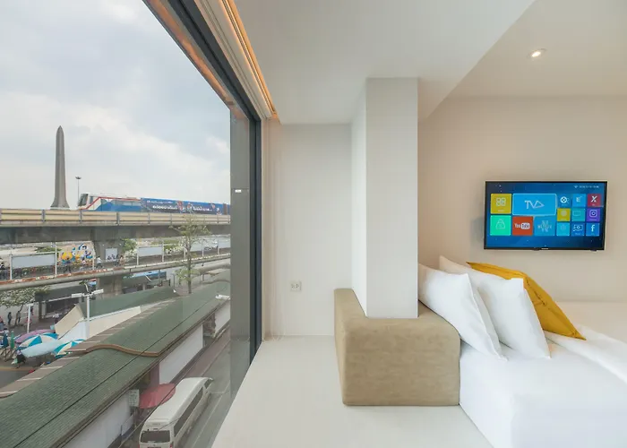 Yello Rooms Hotel Victory Monument Bangkok