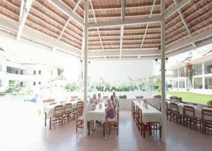 Kaan Hotel