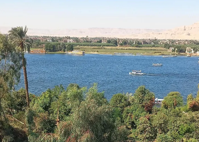 New Pola Hotel Luxor