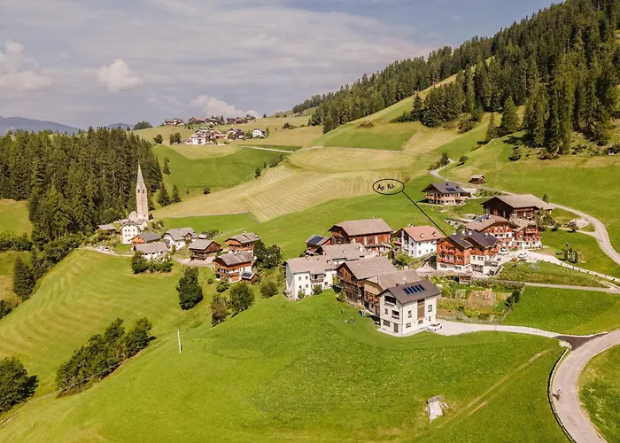 Apartments Rit La Valle
