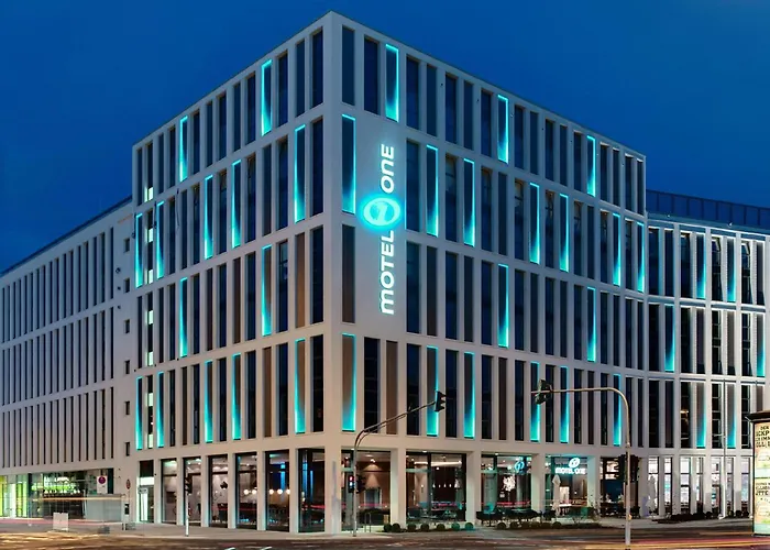 Motel One Koeln-Altstadt