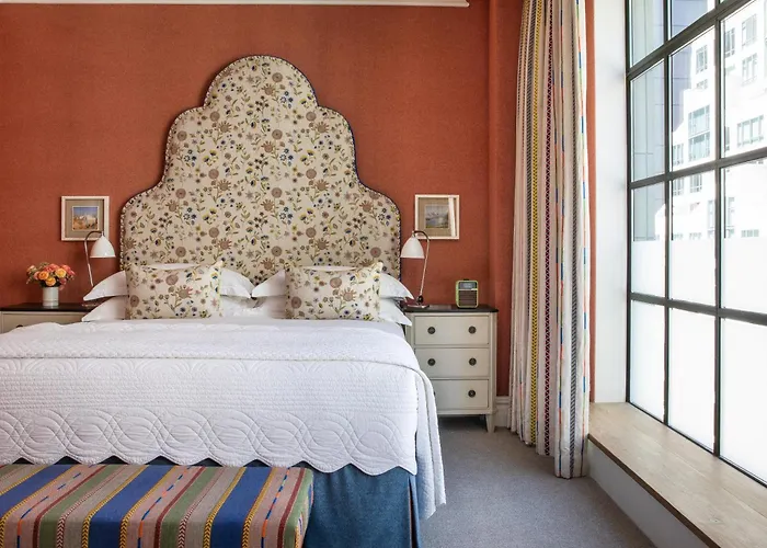The Whitby Hotel