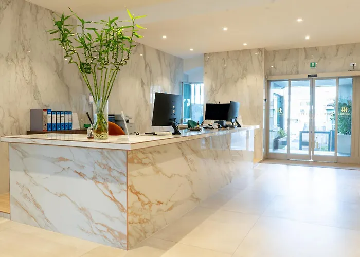Lh Hotels
