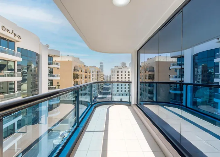 Golden Sands Hotel Apartments