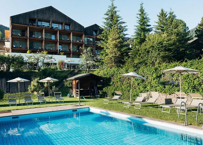 Hotel Tyrol Funes 