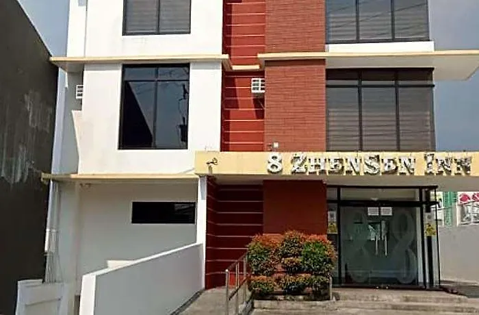 8 Zhensen Inn Bacoor