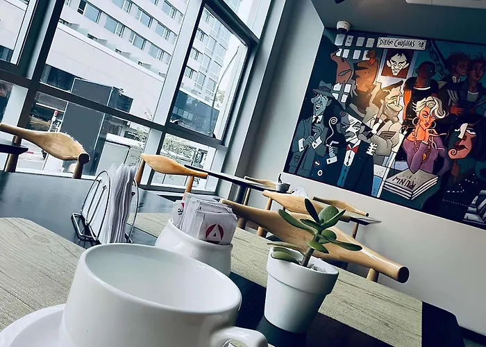 ibis Styles Montevideo Biarritz
