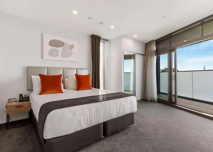 Ramada By Wyndham Newmarket Auckland