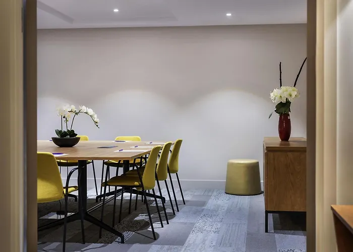 Mercure Auckland Queen Street