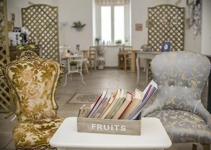 Bed & Breakfast Lady-B Napoli